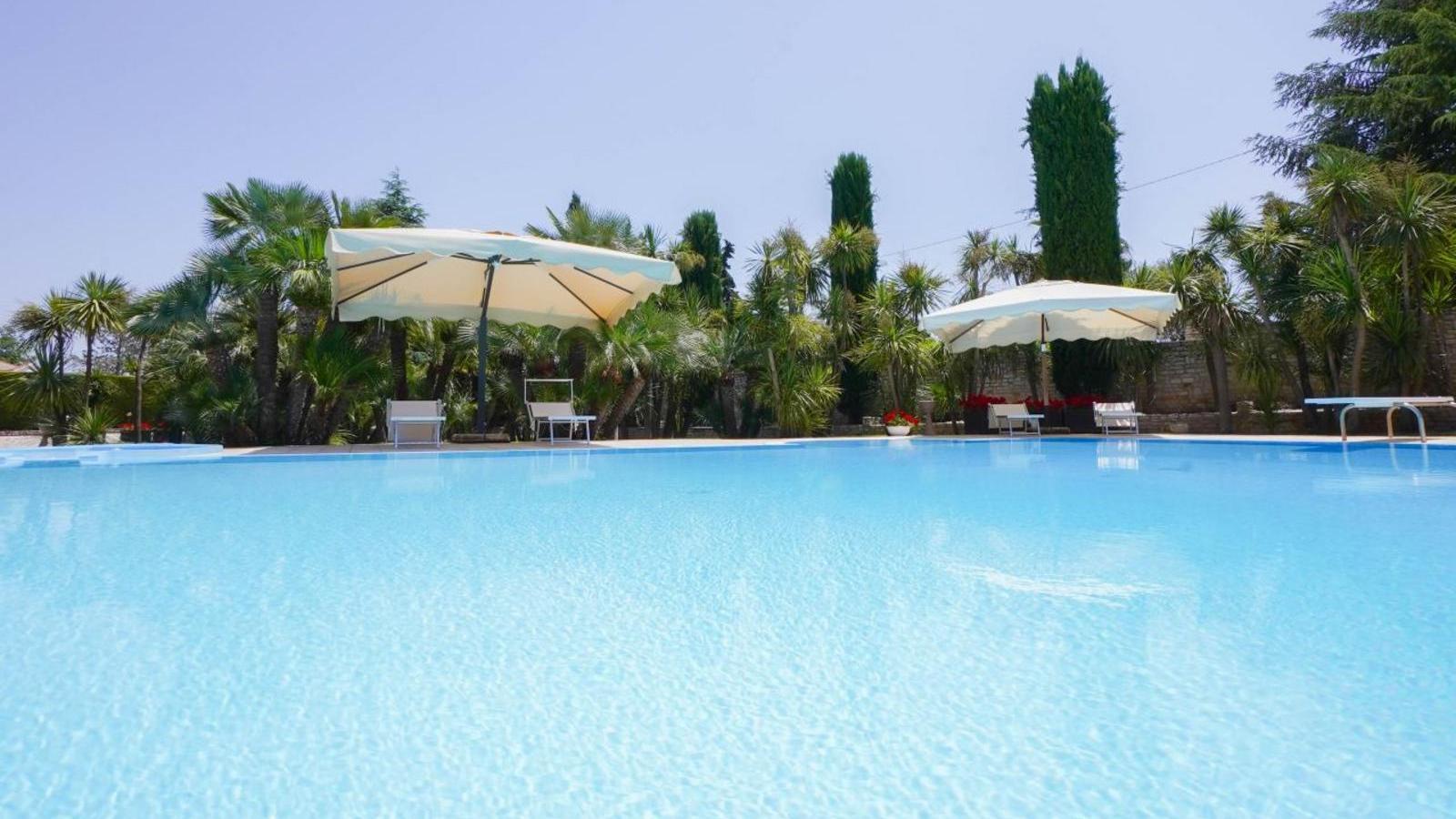 B&B con piscina ad Andria - B&B Villa Adriana | Localtourism.it
