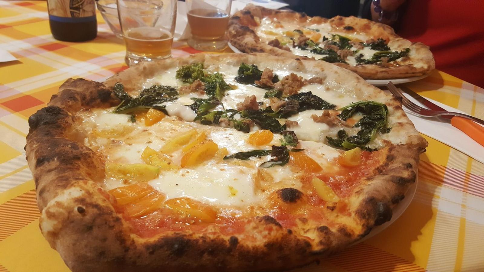 Miglior pizzeria a Foggia - Pizza e Sfizi | Localtourism.it